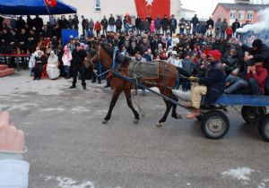 Aşkale'de milli coşku